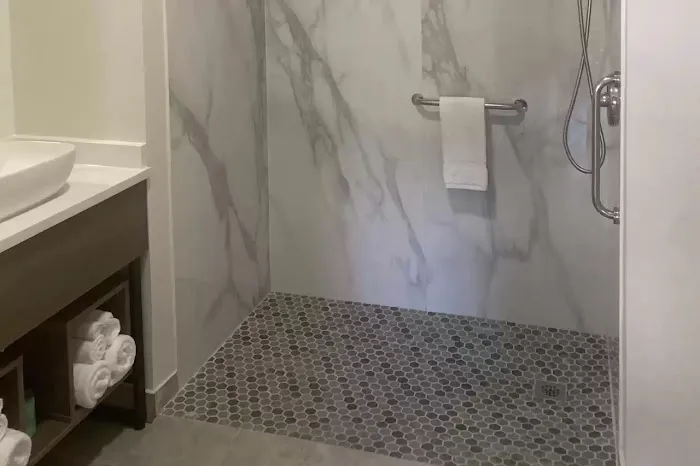 MainStay Suites Columbia Harbison 4