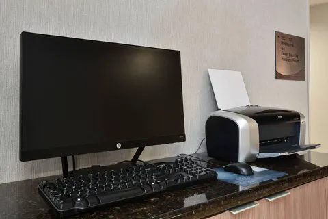 Fairfield by Marriott Inn & Suites Columbia Harbison 4