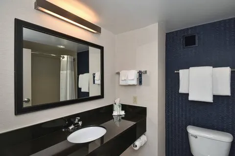 Fairfield by Marriott Inn & Suites Columbia Harbison 4