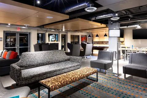Aloft Columbia Harbison 4