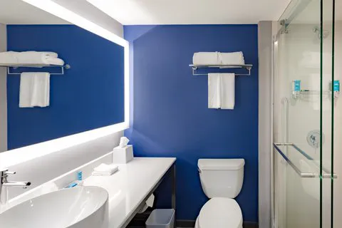 Aloft Columbia Harbison 4