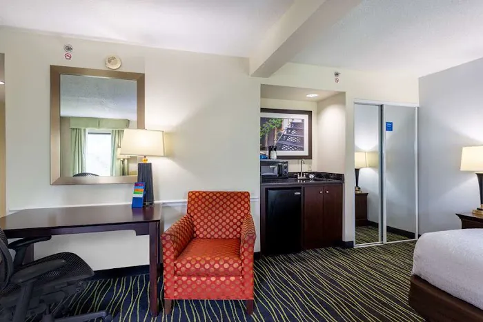 Hampton Inn Columbia I-26/Harbison Blvd. 4