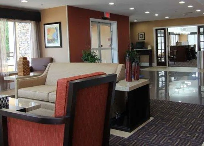 Quality Inn & Suites Greenville near downtown 5