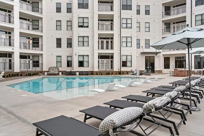 Mint House Greenville - West End 4