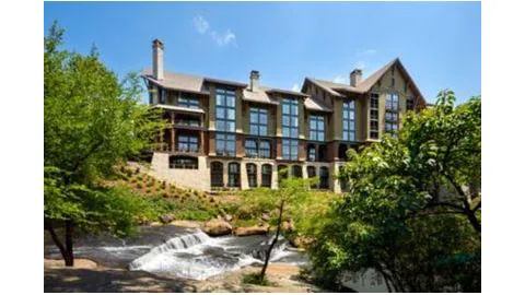 Grand Bohemian Lodge Greenville, Autograph Collection 4