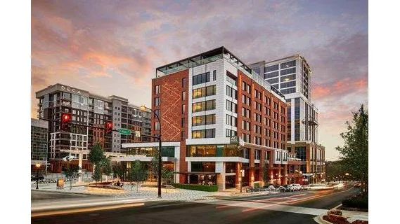 AC Hotel Greenville 4
