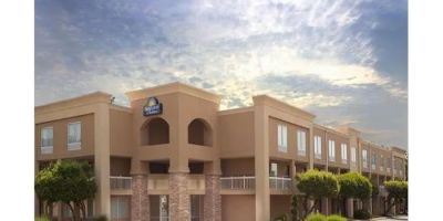 Days Inn by Wyndham Greenville