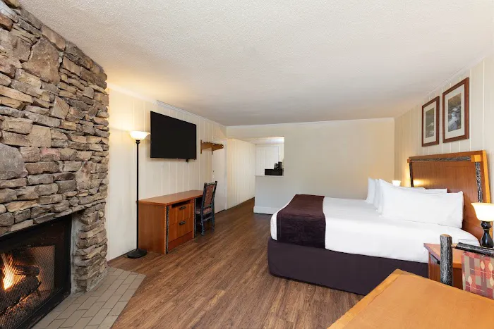 River Terrace Resort and Convention Center 4