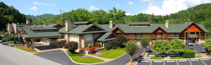 The Greystone Lodge On The River 4