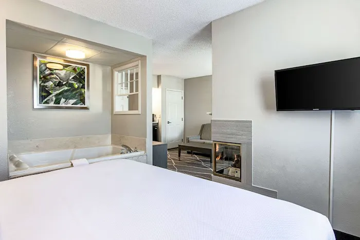 Clarion Inn Willow River 4