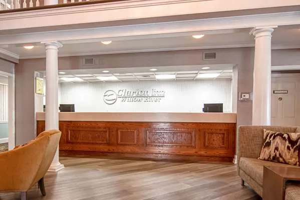 Clarion Inn Willow River 4