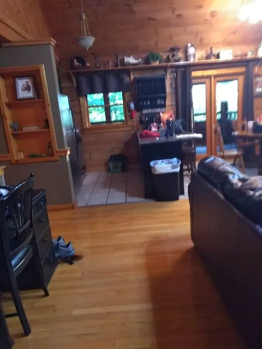 Oak Haven Resort, Cabin 10 4