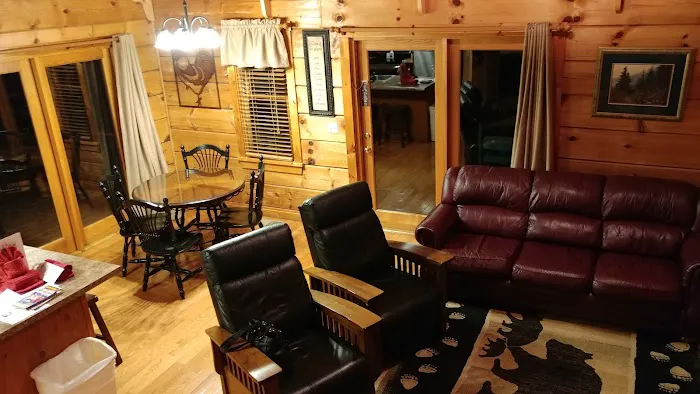 Oak Haven Resort, Cabin 10 4