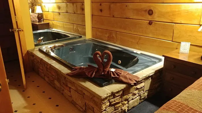 Oak Haven Resort, Cabin 10 4