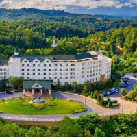 Dollywood's DreamMore Resort & Spa