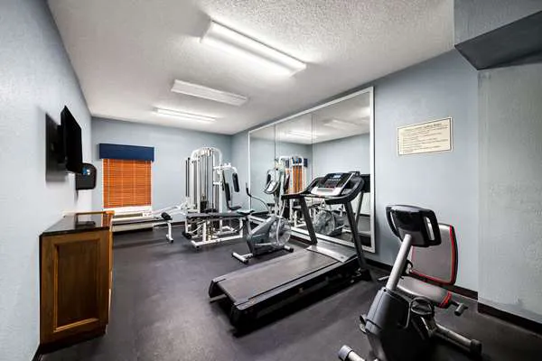 Quality Inn I-81 Exit 23 4