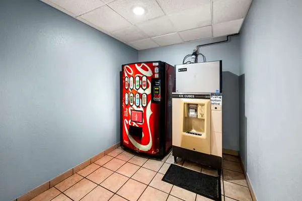 Quality Inn I-81 Exit 23 4