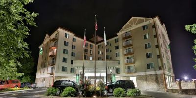 Holiday Inn Express & Suites Asheville Downtown by IHG