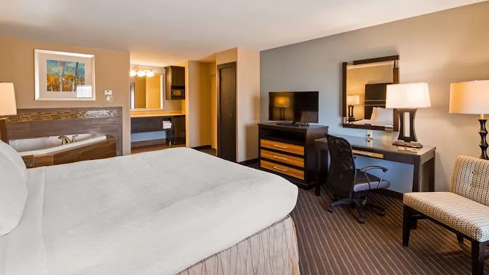 Best Western Newport Inn 4