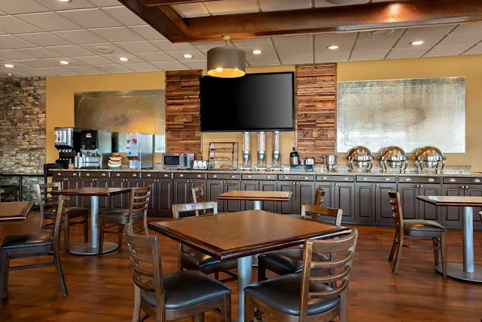 Best Western Newport Inn 4