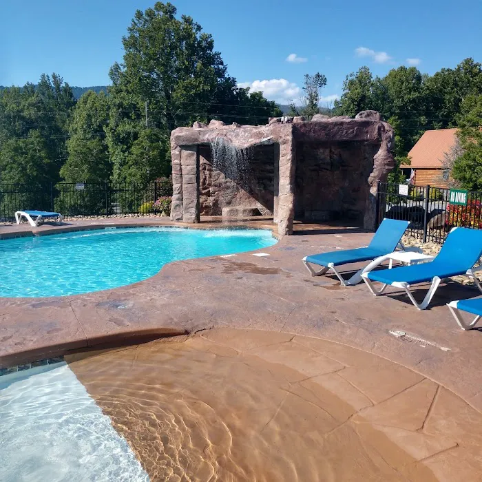 White Oak Lodge & Resort 4