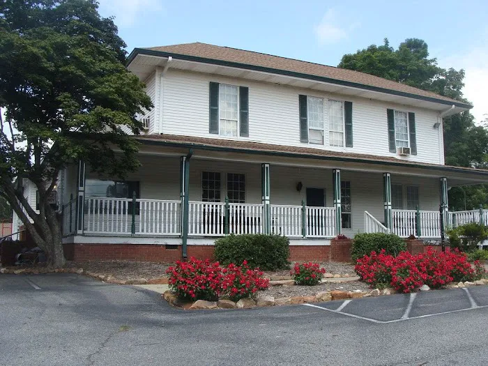 Green Oaks Motel 4