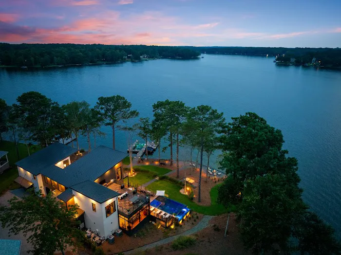 Wander Oconee Shores 4