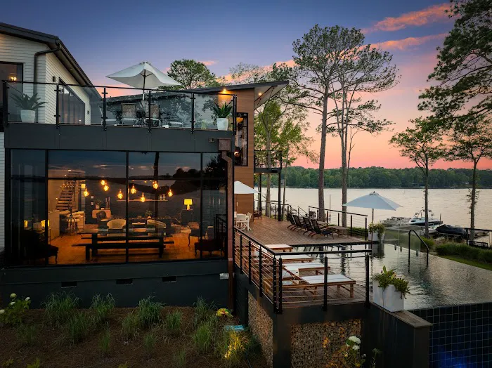 Wander Oconee Shores 4