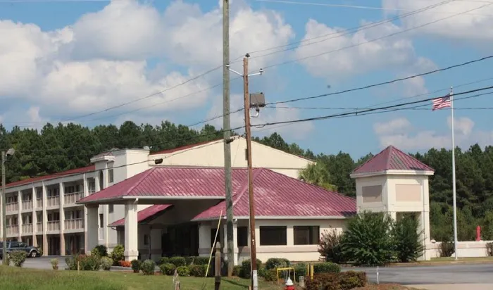 Deerfield Inn & Suites 4