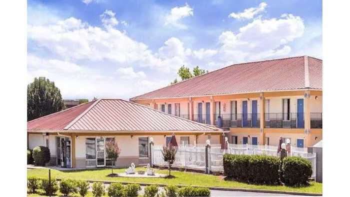 Days Inn by Wyndham Augusta Wheeler Road 4