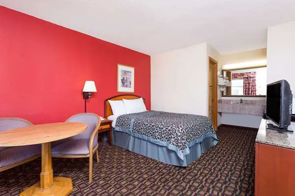 Days Inn by Wyndham Augusta Wheeler Road 4