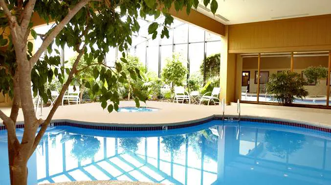 DoubleTree by Hilton Hotel Augusta 4