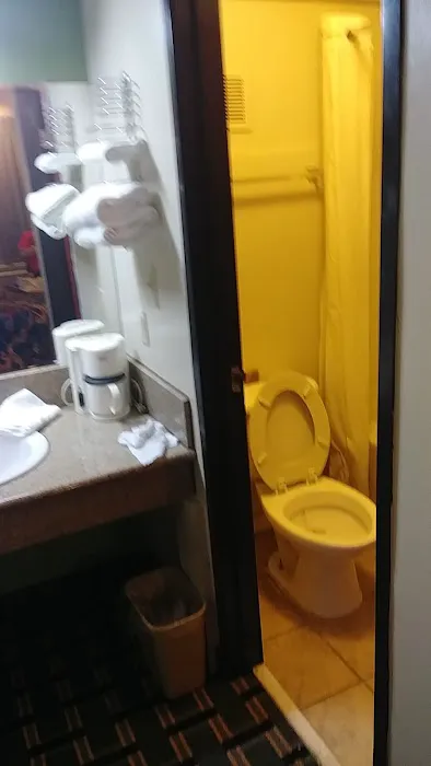 Americas Best Value Inn Augusta South 4