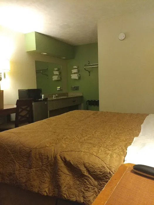 Americas Best Value Inn Augusta South 4