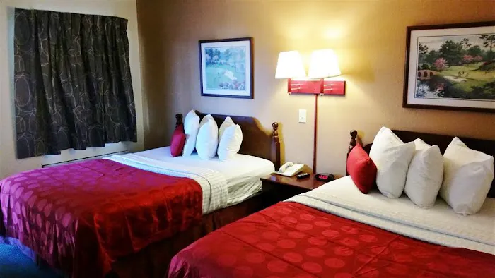 Country Hearth Inn & Suites Augusta 4