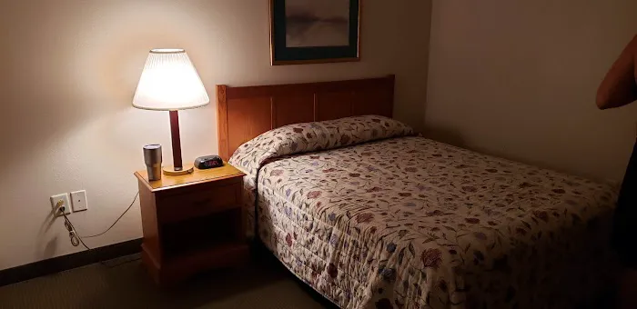 Affordable Suites Shelby 4
