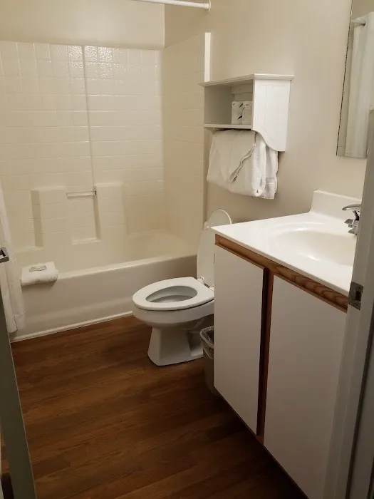 Affordable Suites Shelby 4