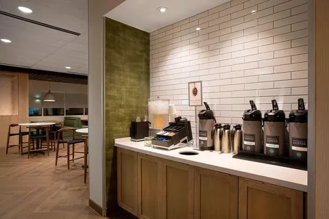 Fairfield Inn & Suites Shelby 4