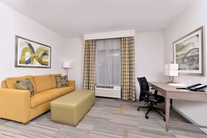 Hampton Inn & Suites Shelby 4