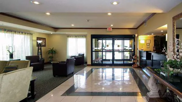 Country Inn & Suites by Radisson, Shelby, NC 4