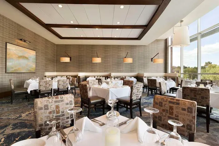 Embassy Suites by Hilton Greenville Downtown Riverplace 4