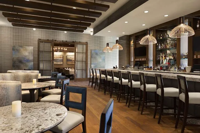 Embassy Suites by Hilton Greenville Downtown Riverplace 4
