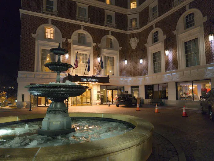 Weston hotel Greenville 4