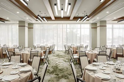 SpringHill Suites Greenville Downtown 4