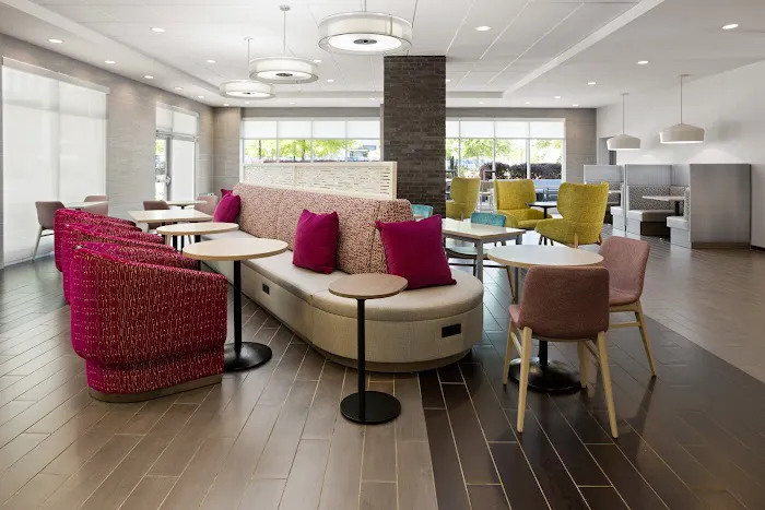 Home2 Suites by Hilton Greenville Downtown 4