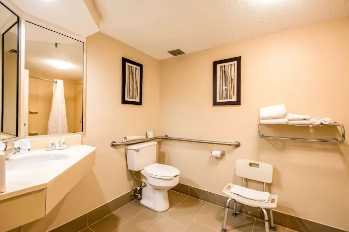 Comfort Inn Greenville - Haywood Mall 4