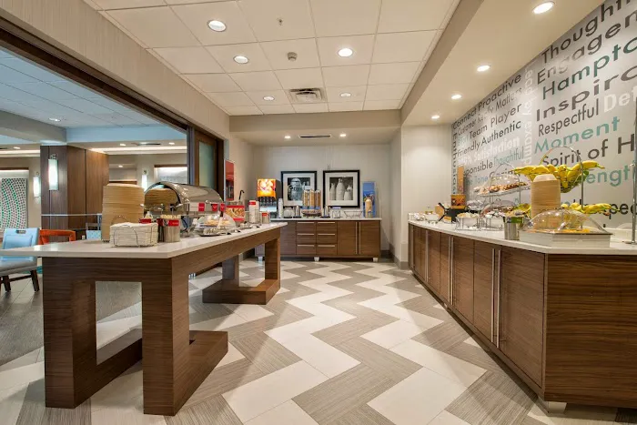 Hampton Inn Greenville/I-385 Haywood Mall 4