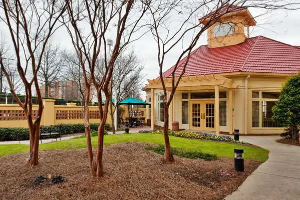 La Quinta Inn & Suites by Wyndham Greenville Haywood 4