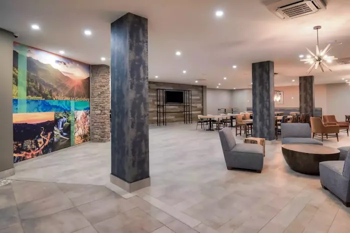 Clarion Pointe Downtown Gatlinburg 4