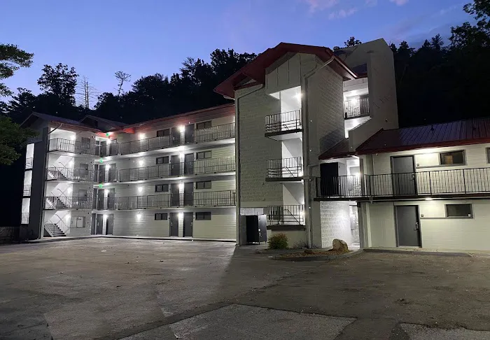 Bear Creek Inn Gatlinburg, TN 4